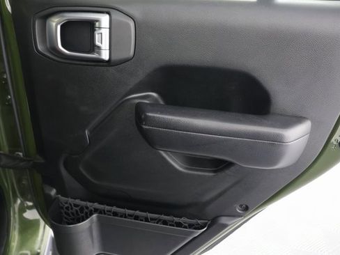 Used 2020 Jeep Wrangler Unlimited Rubicon w/ Quick Order Package 28Y Recon image 27