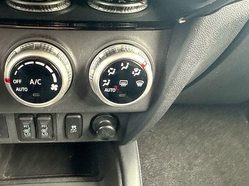 Used 2020 Mitsubishi Outlander Sport SE image 32