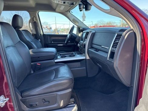 Used 2017 RAM 1500 Laramie w/ Convenience Group image 4