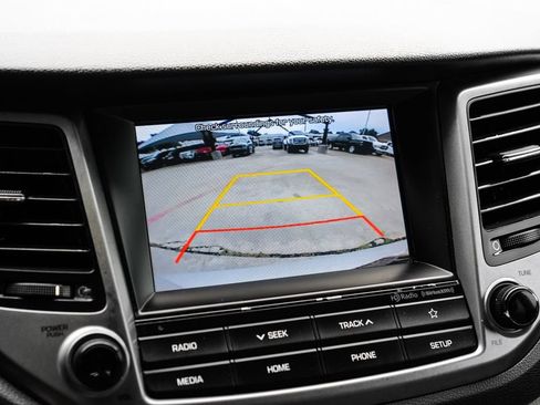 Used 2018 Hyundai Tucson SEL FWD image 17