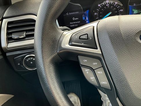 Used 2018 Ford Fusion S image 22