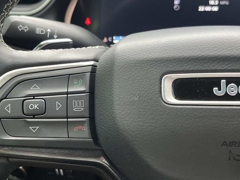 Used 2021 Jeep Grand Cherokee L Laredo w/ Luxury Tech Group I image 22