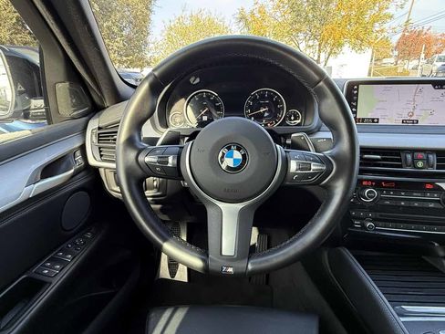 Used 2019 BMW X6 sDrive35i w/ M Sport Package image 14
