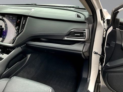 Used 2022 Subaru Outback Limited AWD/4WD image 23