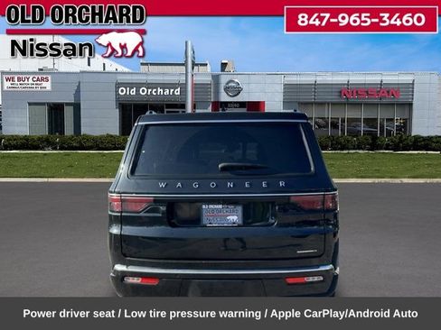 Used 2024 Jeep Wagoneer Series II w/ Flexible Seating Group AWD/4WD image 7