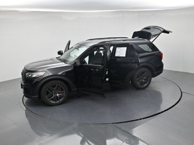 Certified 2026 Ford Explorer ST w/ Sun And Sound Package AWD/4WD image 52
