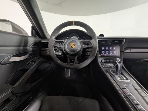 Certified 2019 Porsche 911 GT3 RS image 21
