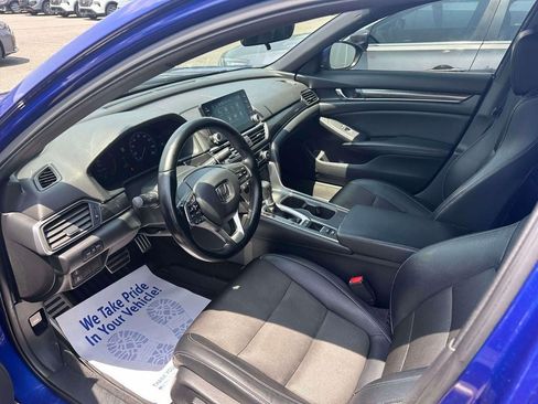 Used 2018 Honda Accord Sport image 14