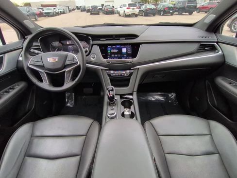 Used 2023 Cadillac XT5 Premium Luxury AWD/4WD image 15