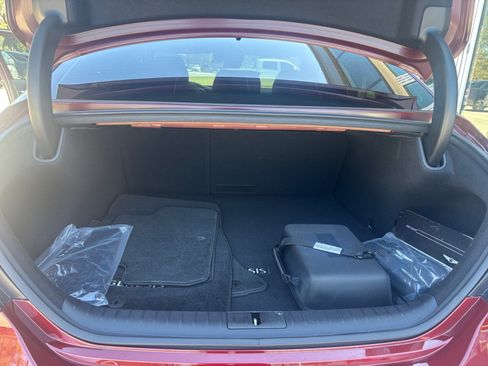 Used 2024 Genesis G70 3.3T Advanced image 18