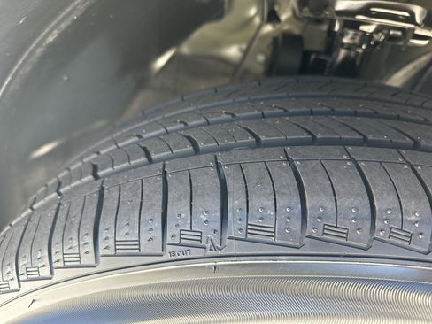 Used 2024 Hyundai Tucson Limited image 12