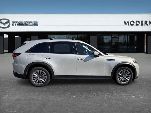 Used 2024 MAZDA CX-90 Plug-In Hybrid w/ Preferred AWD/4WD image 4
