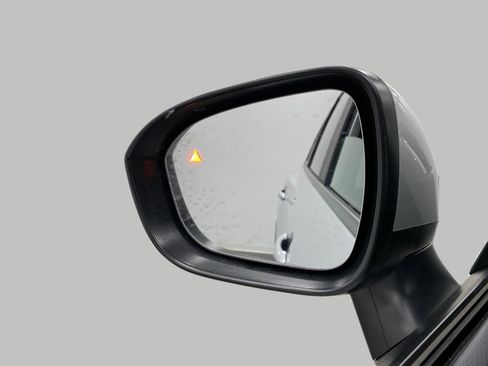 Certified 2025 Nissan Rogue SV image 20