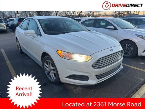 Used 2014 Ford Fusion SE image 1