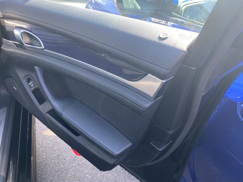Used 2014 Porsche Panamera S image 20