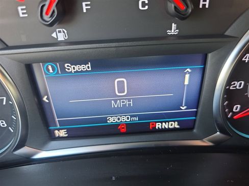 Certified 2023 Chevrolet Equinox RS w/ LPO, Floor Liner Package image 10