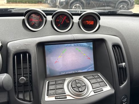 Used 2020 Nissan 370Z Touring Sport image 24