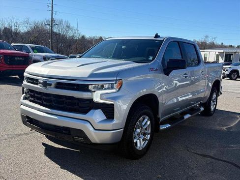 Certified 2022 Chevrolet Silverado 1500 RST image 4