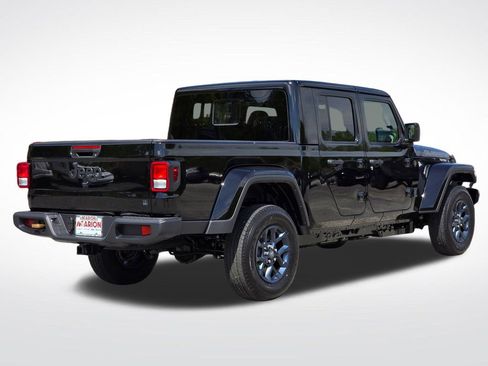 New 2026 Jeep Gladiator Mojave AWD/4WD image 18