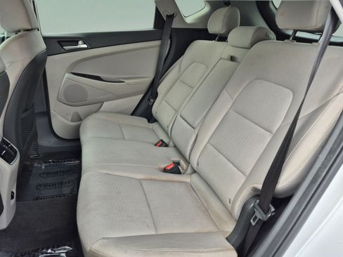Certified 2021 Hyundai Tucson SEL w/ Cargo Package FWD image 16
