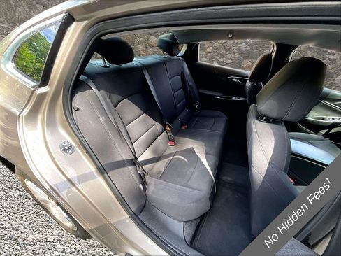 Used 2022 Chevrolet Malibu LS w/ Driver Confidence Package II FWD image 22