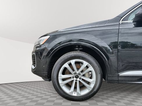 Used 2025 Audi Q7 3.0T Premium Plus AWD/4WD image 19