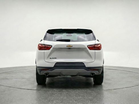 Used 2025 Chevrolet Blazer LT image 7