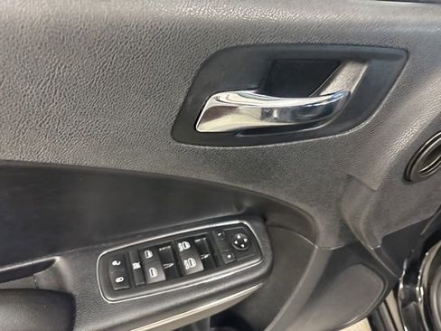 Used 2013 Dodge Charger SXT Plus image 17