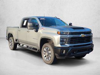 Used 2024 Chevrolet Silverado 2500 Custom w/ Custom Value Package video 3