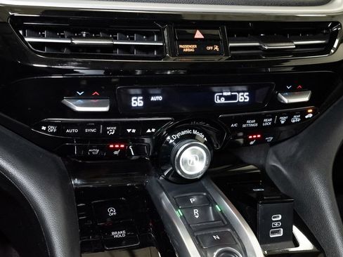 Used 2024 Acura MDX SH-AWD image 20