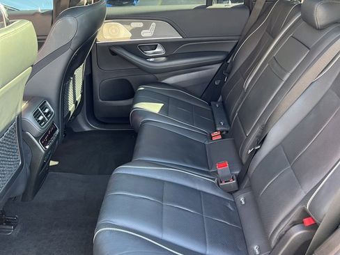 Used 2021 Mercedes-Benz GLS 580 GLS 580 image 16