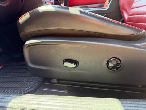 Used 2012 Dodge Challenger SXT RWD image 36