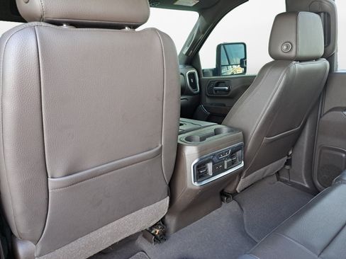 Used 2021 GMC Sierra 2500 Denali w/ Denali Ultimate Package AWD/4WD image 12