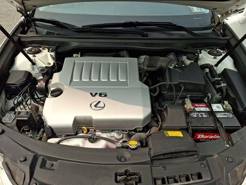 Used 2014 Lexus ES 350 w/ Premium Package FWD image 29