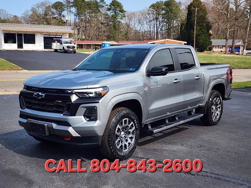 Used 2024 Chevrolet Colorado Z71 w/ Z71 Convenience Package 2 image 1
