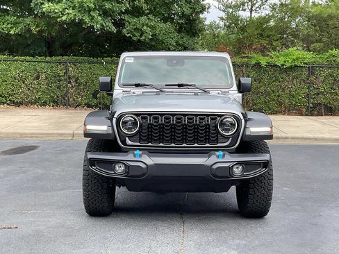 Used 2024 Jeep Wrangler Unlimited AWD/4WD image 2