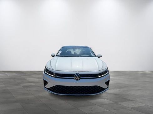 New 2026 Volkswagen Jetta SE FWD image 2