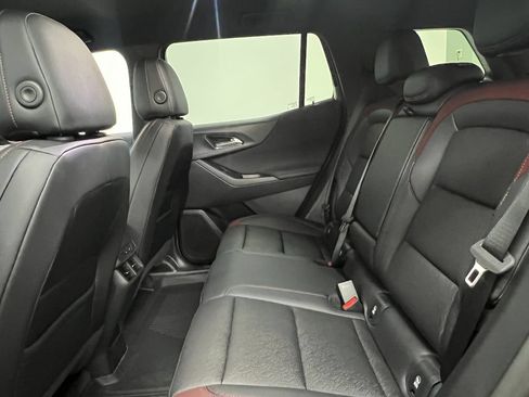New 2026 Chevrolet Equinox RS w/ Convenience Package III FWD image 27