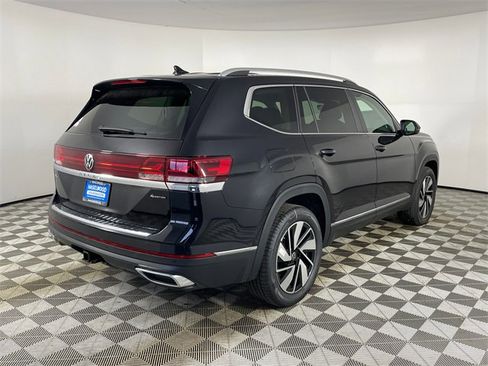 New 2026 Volkswagen Atlas SEL image 6