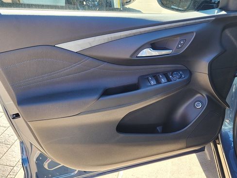 New 2026 Buick Envista Sport Touring image 13