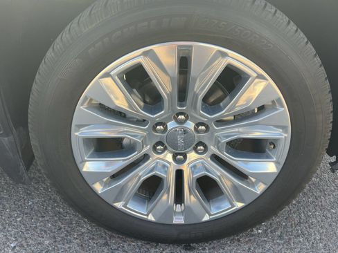 Used 2020 GMC Sierra 1500 Denali w/ Denali Ultimate Package AWD/4WD image 4