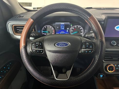 Used 2024 Ford Maverick Lariat image 9