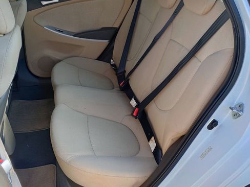 Used 2013 Hyundai Accent GLS FWD image 16