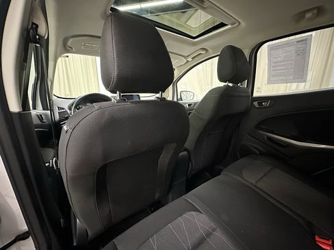 Used 2020 Ford EcoSport SE image 21