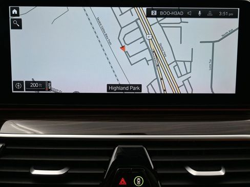 Used 2023 BMW 540i xDrive w/ M Sport Package image 14