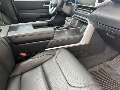 Used 2023 Toyota Tundra Platinum AWD/4WD image 15