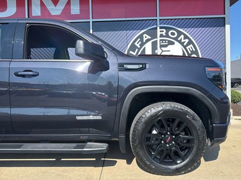Used 2023 GMC Sierra 1500 Elevation AWD/4WD image 3