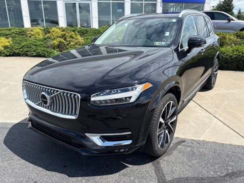 Used 2023 Volvo XC90 B6 Plus w/ Protection Package AWD/4WD image 2