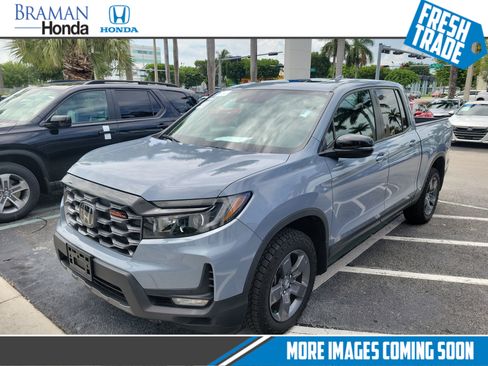 Certified 2024 Honda Ridgeline TrailSport image 1
