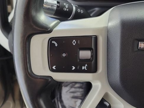 Used 2020 Land Rover Defender 110 SE AWD/4WD image 25